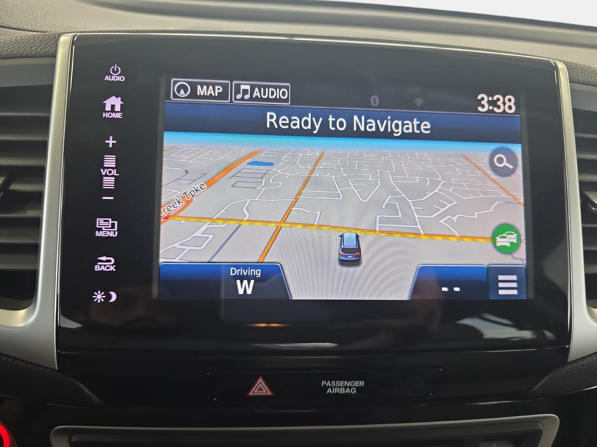 Used 2018 Honda Pilot Touring image 22
