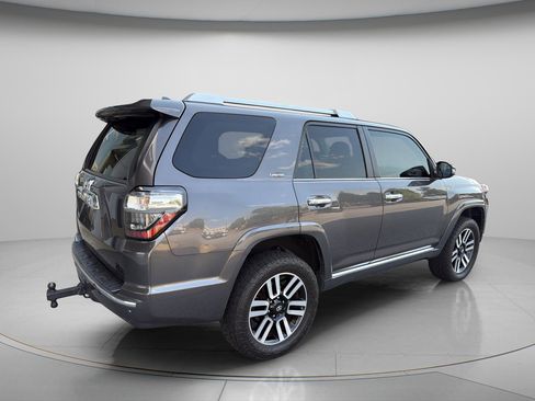Used 2018 Toyota 4Runner Limited AWD/4WD image 14