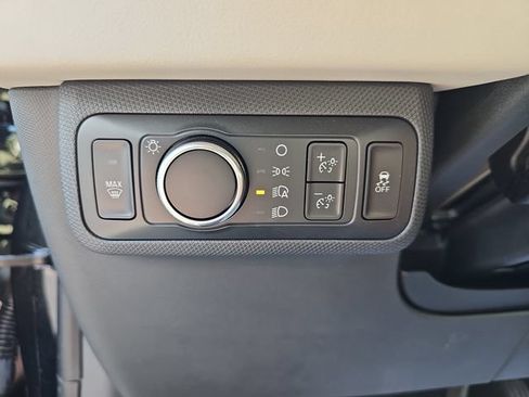 Used 2022 Ford Mustang Mach-E Premium RWD image 29