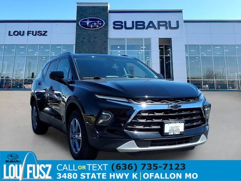 Used 2023 Chevrolet Blazer LT w/ Convenience Package FWD image 1