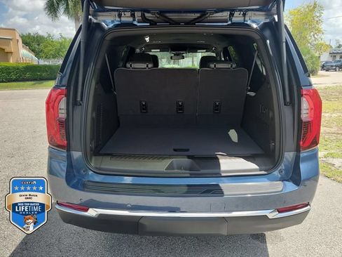 New 2026 GMC Yukon XL Elevation AWD/4WD image 5