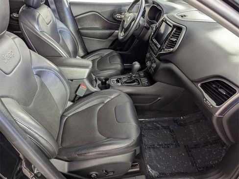 Used 2020 Jeep Cherokee Limited image 36