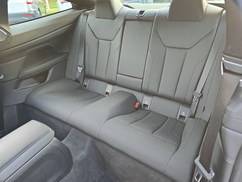 Used 2023 BMW M440i Coupe w/ Premium Package image 13