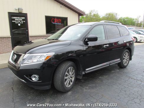 Used 2015 Nissan Pathfinder SL w/ SL Premium Package AWD/4WD image 4