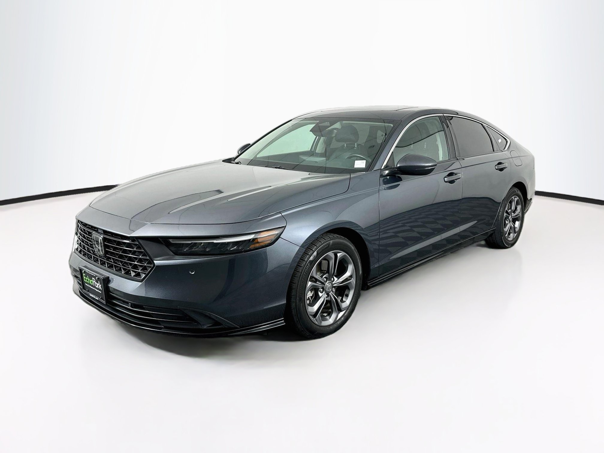 Used 2024 Honda Accord EX-L image 3