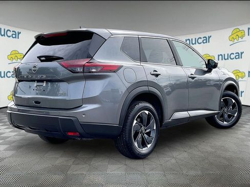 Certified 2026 Nissan Rogue SV AWD/4WD image 6