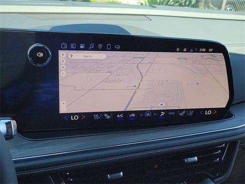 New 2025 Chevrolet Suburban Premier image 13