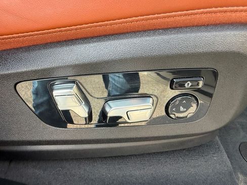 Used 2023 BMW X5 xDrive45e w/ Executive Package AWD/4WD image 43
