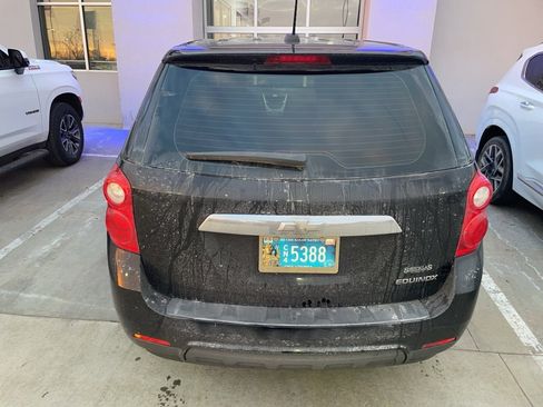 Used 2015 Chevrolet Equinox LS image 3