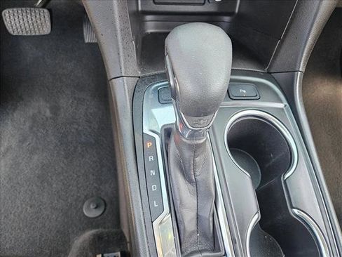 Used 2024 Chevrolet Equinox LT AWD/4WD image 12