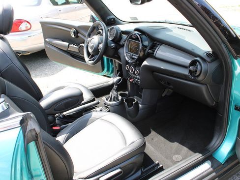 Used 2017 MINI Cooper Convertible FWD image 39