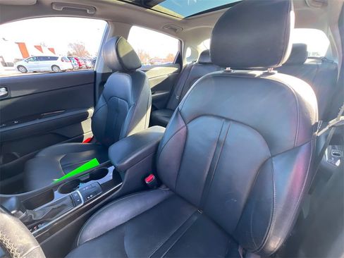Used 2016 Kia Optima EX w/ Premium Package image 27