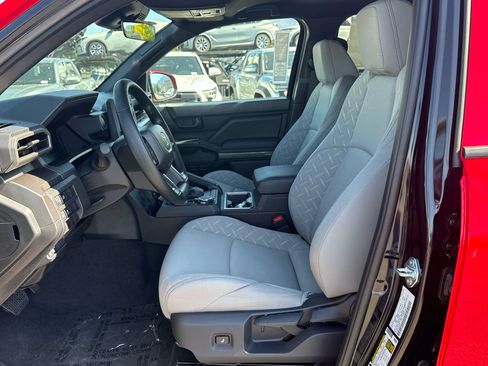 New 2026 Toyota Tacoma SR5 AWD/4WD image 8