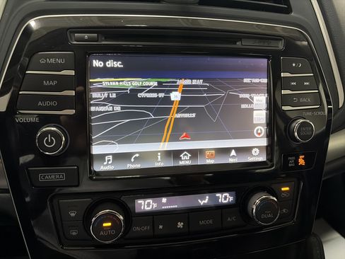 Used 2016 Nissan Maxima SR image 19