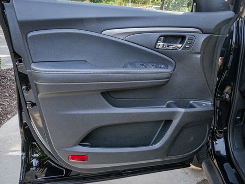 Used 2024 Honda Ridgeline RTL image 14