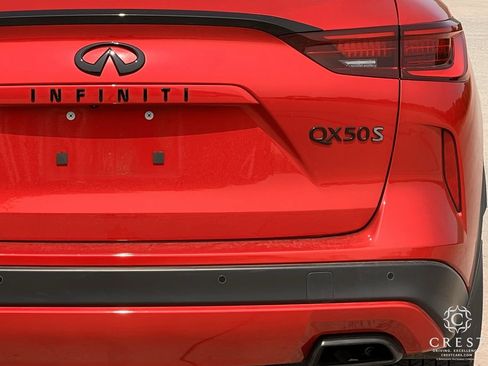 Used 2023 INFINITI QX50 Sport FWD image 5
