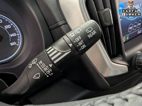 Used 2022 GMC Terrain SLT w/ Infotainment Package II AWD/4WD image 23