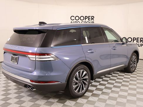 New 2026 Lincoln Aviator 2WD image 21