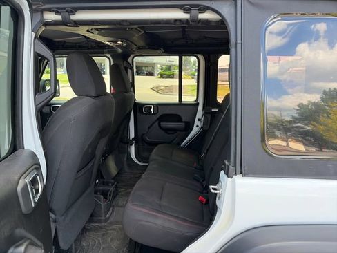 Used 2023 Jeep Wrangler Unlimited Rubicon w/ Xtreme 35 Tire Package AWD/4WD image 21
