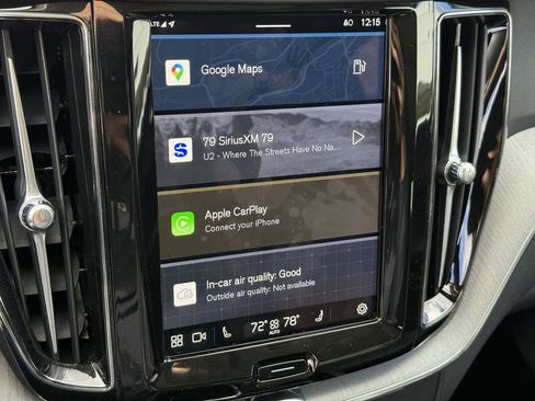 Certified 2025 Volvo XC60 B5 Plus image 23