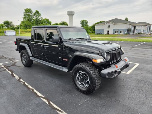 Used 2023 Jeep Gladiator Mojave w/ Trailer Tow Package image 9