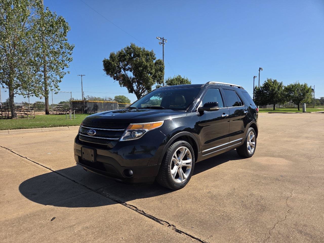 Used 2012 Ford Explorer Limited FWD image 3