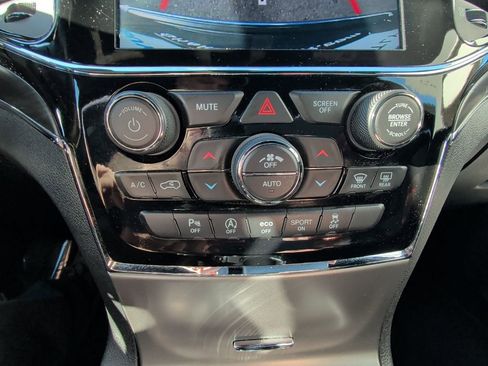 Certified 2020 Jeep Grand Cherokee Limited image 23