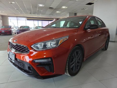 Used 2021 Kia Forte GT-Line FWD image 3