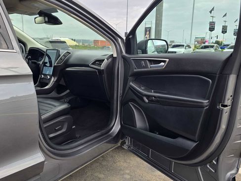 Used 2022 Ford Edge SEL image 10