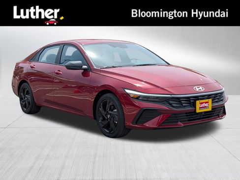 New 2026 Hyundai Elantra SEL FWD image 1