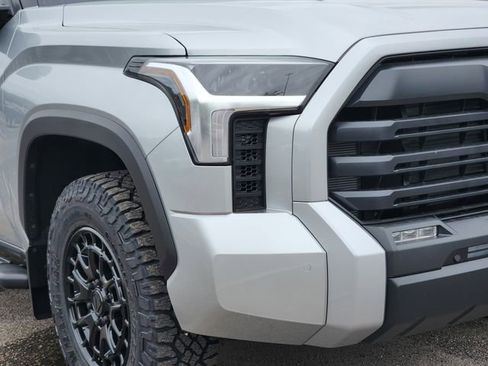 New 2026 Toyota Tundra SR5 AWD/4WD image 7