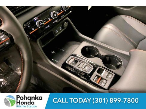 New 2026 Honda Pilot TrailSport image 9