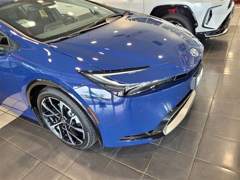 New 2026 Toyota Prius Plug-In Hybrid image 3