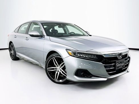 Certified 2021 Honda Accord Touring image 1