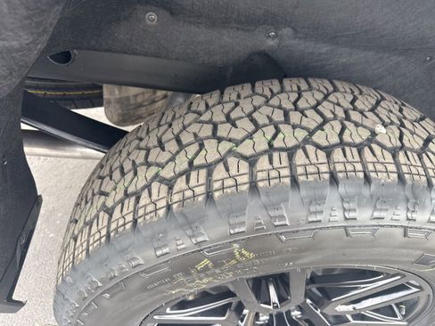 New 2026 GMC Sierra 1500 Elevation w/ Preferred Package image 7