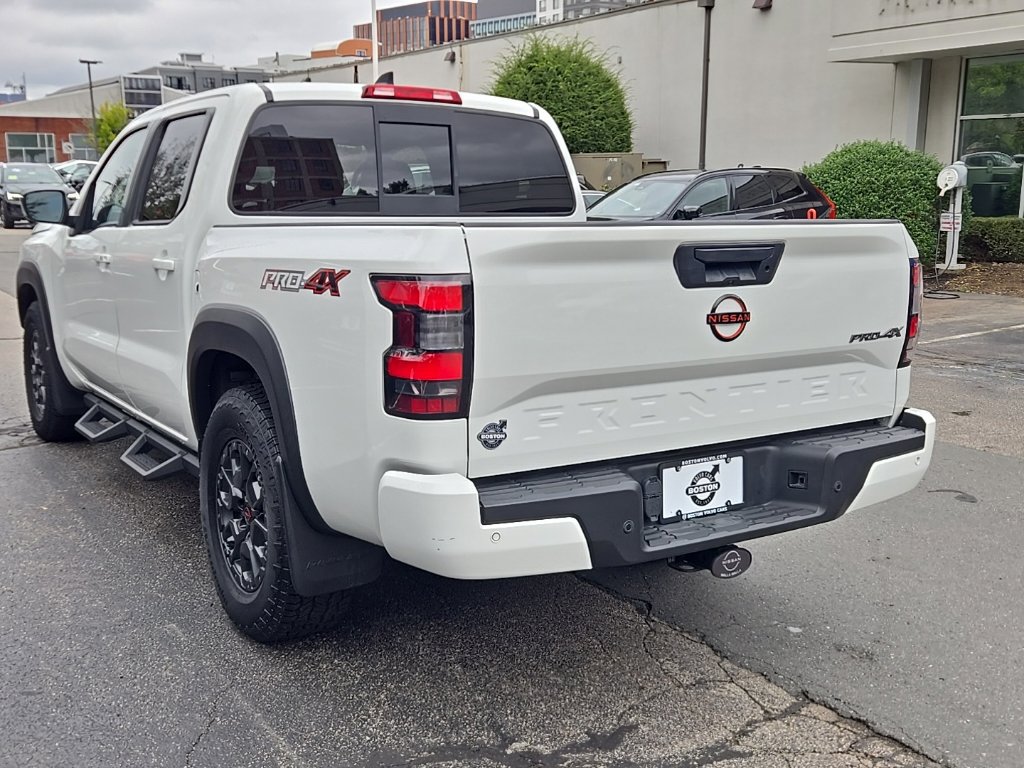 Used 2022 Nissan Frontier PRO-4X w/ Pro-4X Premium Package AWD/4WD image 7
