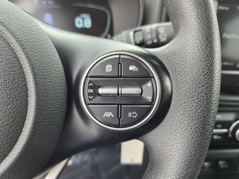 Used 2023 Kia Soul LX w/ Option Group 015 image 16
