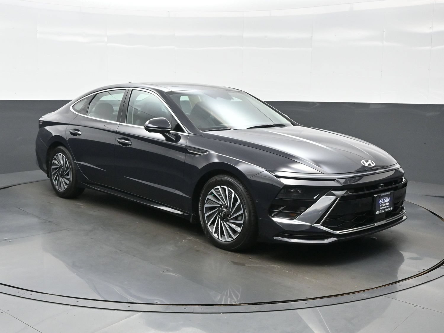Certified 2026 Hyundai Sonata Limited FWD image 8