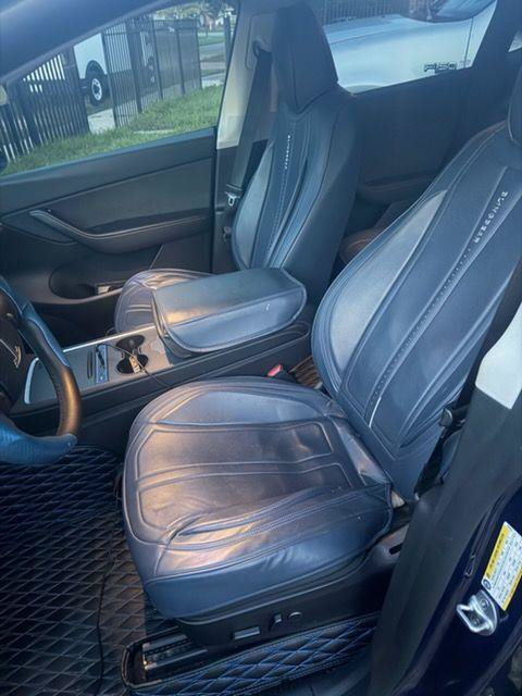 Used 2022 Tesla Model Y Performance AWD/4WD image 4