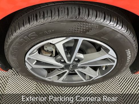 Certified 2023 Kia Forte LXS image 10