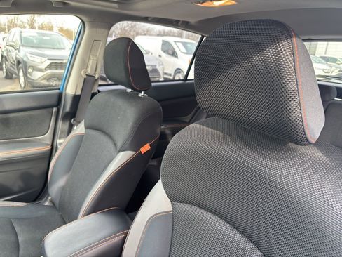 Used 2016 Subaru Crosstrek 2.0i Premium w/ Moonroof Package image 6