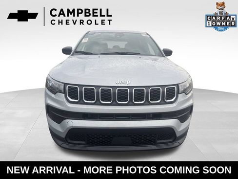 Used 2024 Jeep Compass Sport AWD/4WD image 8