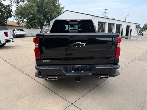 Used 2024 Chevrolet Silverado 1500 RST AWD/4WD image 30