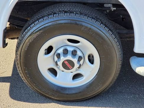 Used 2024 GMC Savana 2500 w/ Driver Convenience Package RWD image 12