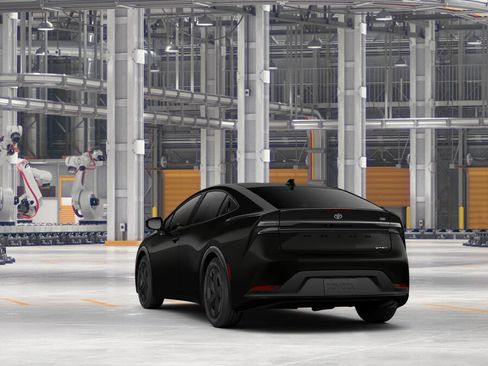 New 2027 Toyota Prius Plug-In Hybrid FWD image 7