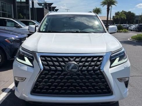 Used 2020 Lexus GX 460 Luxury w/ Accessory Package AWD/4WD image 2