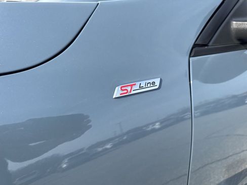 Used 2025 Ford Escape ST-Line image 31
