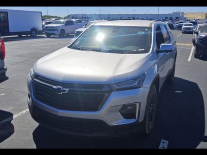Used 2022 Chevrolet Traverse LT