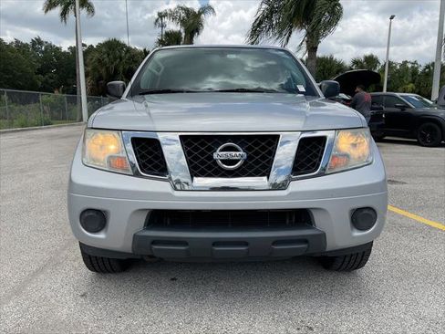 Used 2019 Nissan Frontier SV AWD/4WD image 14