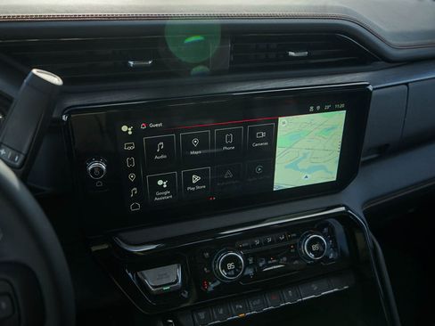 New 2026 GMC Sierra 2500 AT4 w/ AT4 Premium Plus Package AWD/4WD image 22